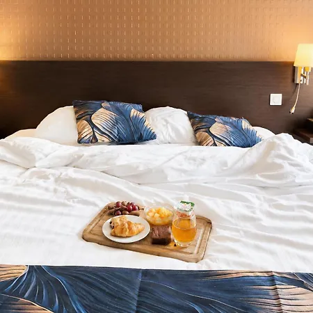 Hotel Le Saint-pierre 3*